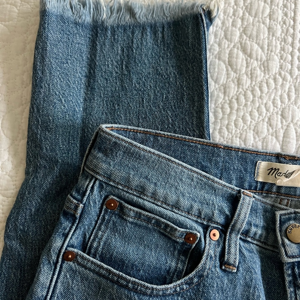 Madewell Frayed Hem Blue Jeans - Picture 3 of 6